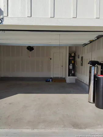 a view of a garage