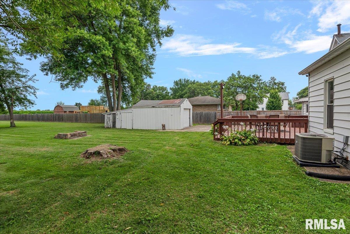 509 South Walnut Street Rochester, IL 62563 - Photo 26 of 31 Gallery Image 26
