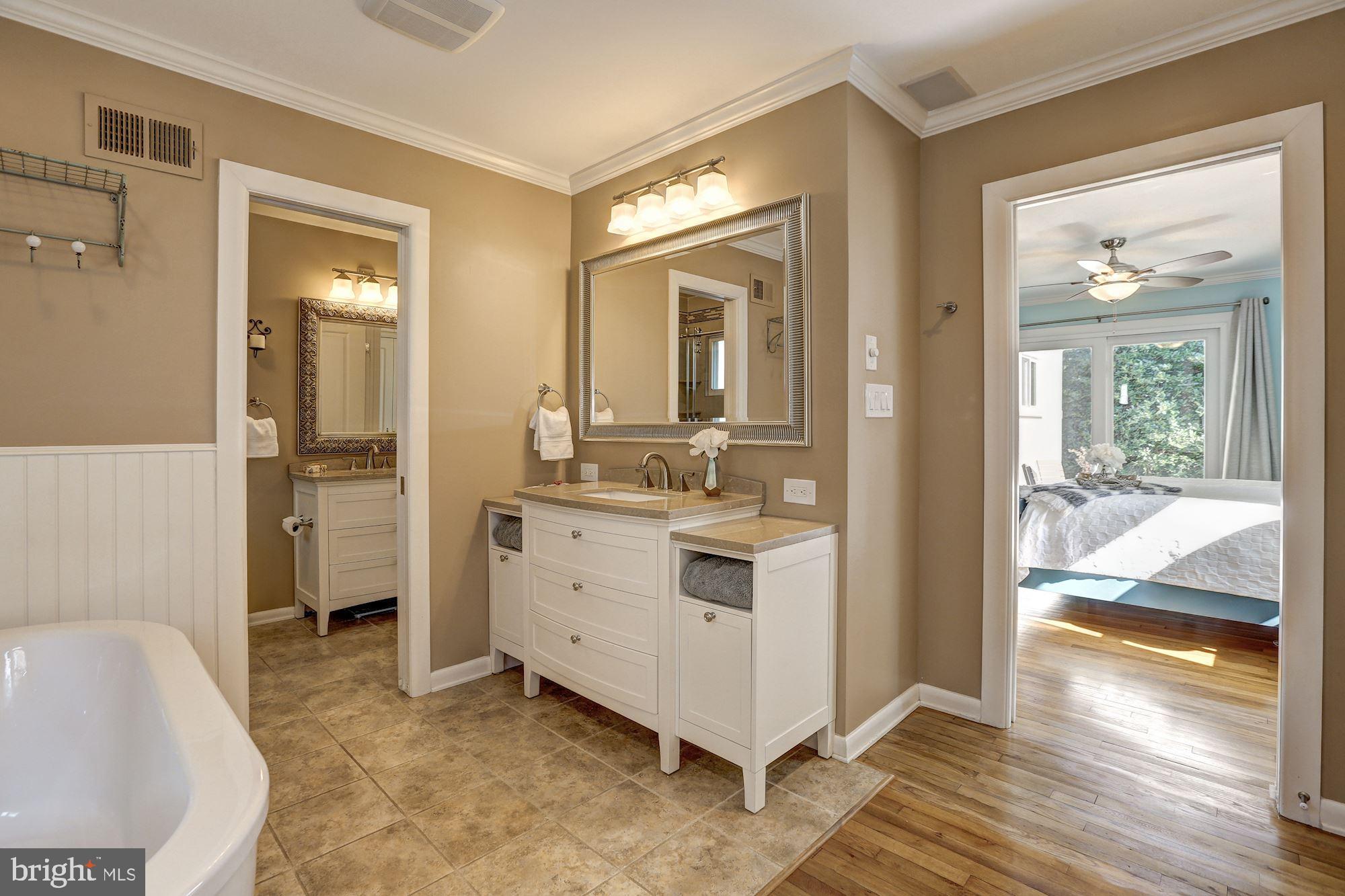 822 Bowie Road Rockville, MD 20852 - Photo 22 of 40 Second vanity in master bath
