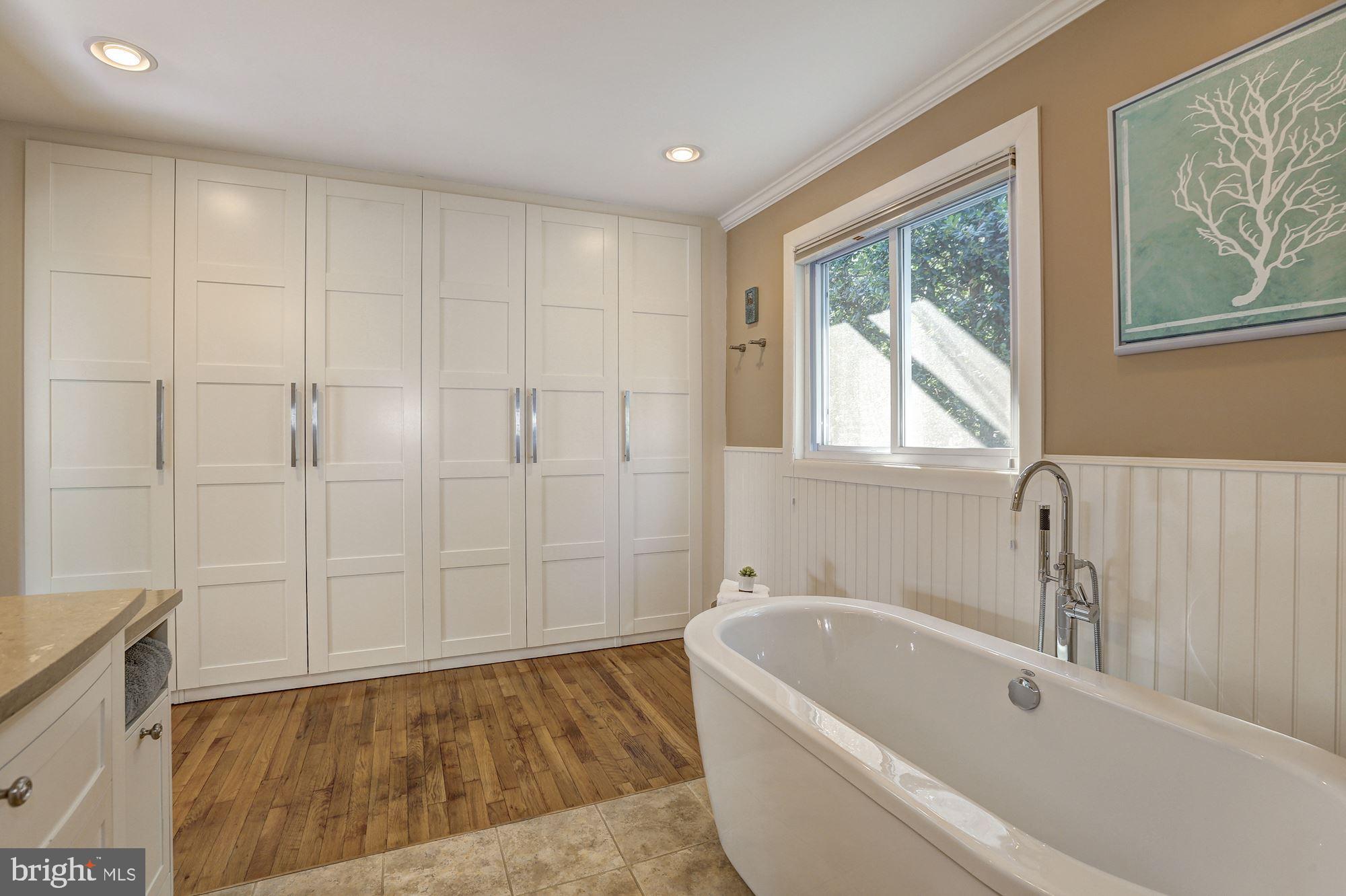 822 Bowie Road Rockville, MD 20852 - Photo 23 of 40 Built-in custom closets!