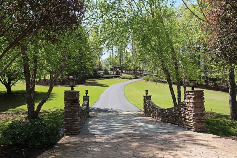 109 Foxcroft Way Anderson, SC 29621 - Photo 2 of 30 Gallery Image 2