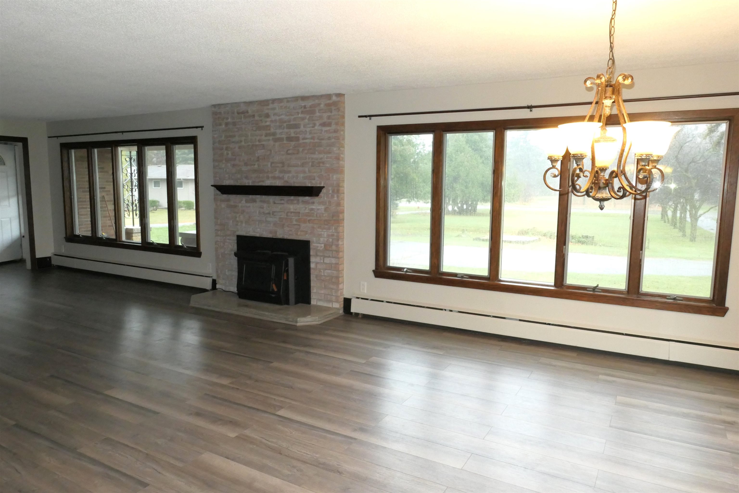 1567 Howard City-Edmore Road Edmore, MI 48829 - Photo 3 of 37