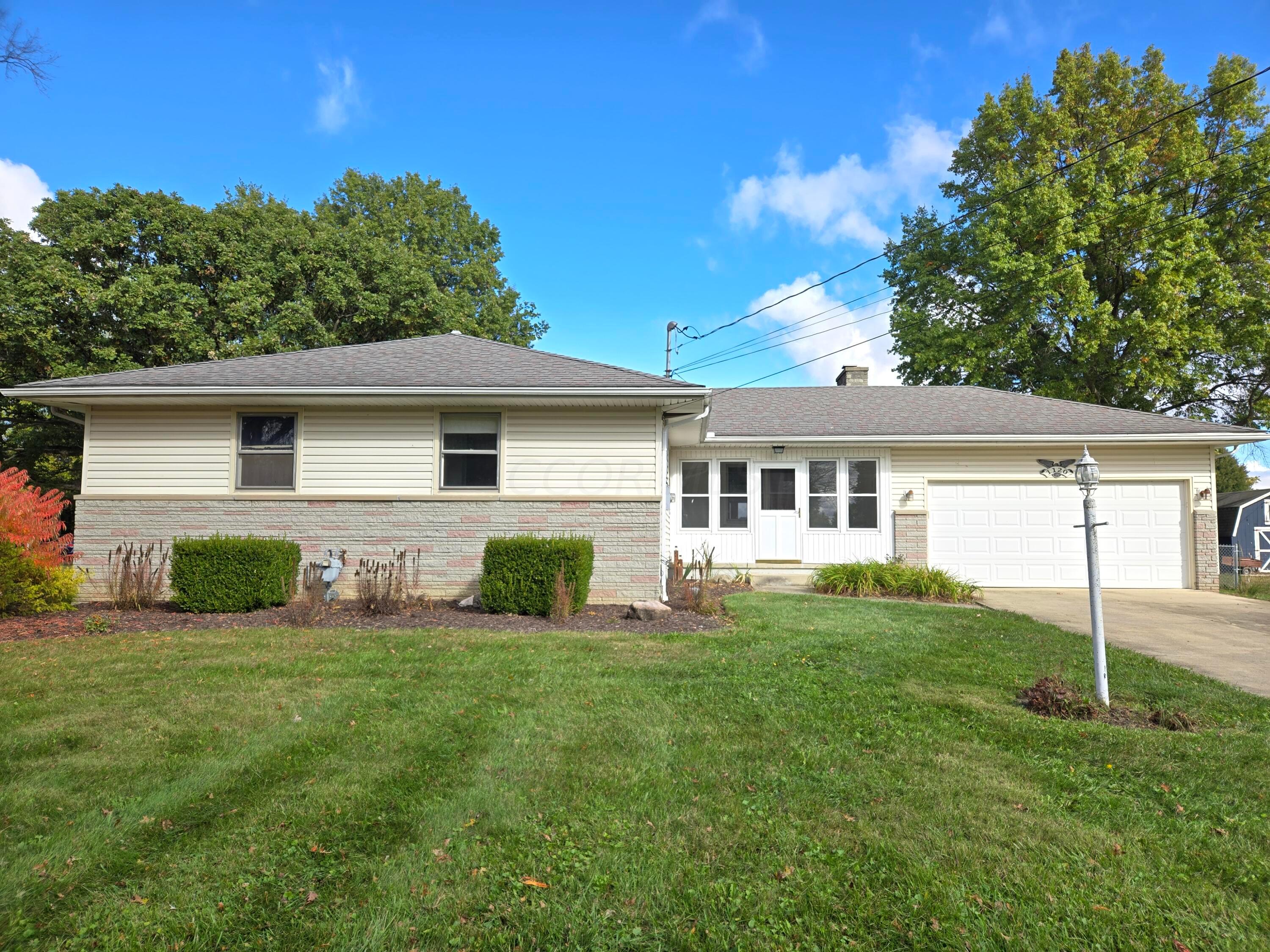 1120 Evergreen Road Marion, OH 43302 - Photo 1 of 32 20241014_110709