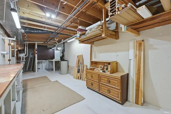 $289,900 | 2704 Huffman Street, Winona Lake, IN 46590