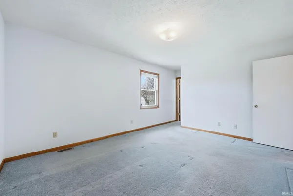 $289,900 | 2704 Huffman Street, Winona Lake, IN 46590