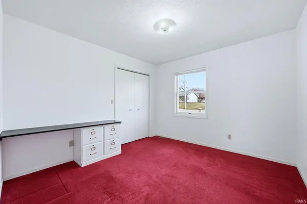 $289,900 | 2704 Huffman Street, Winona Lake, IN 46590