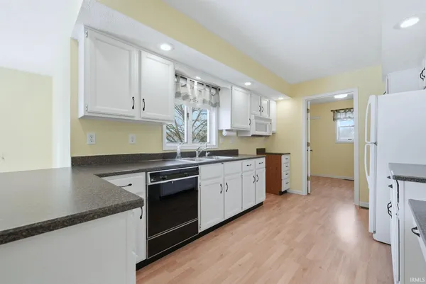 $289,900 | 2704 Huffman Street, Winona Lake, IN 46590