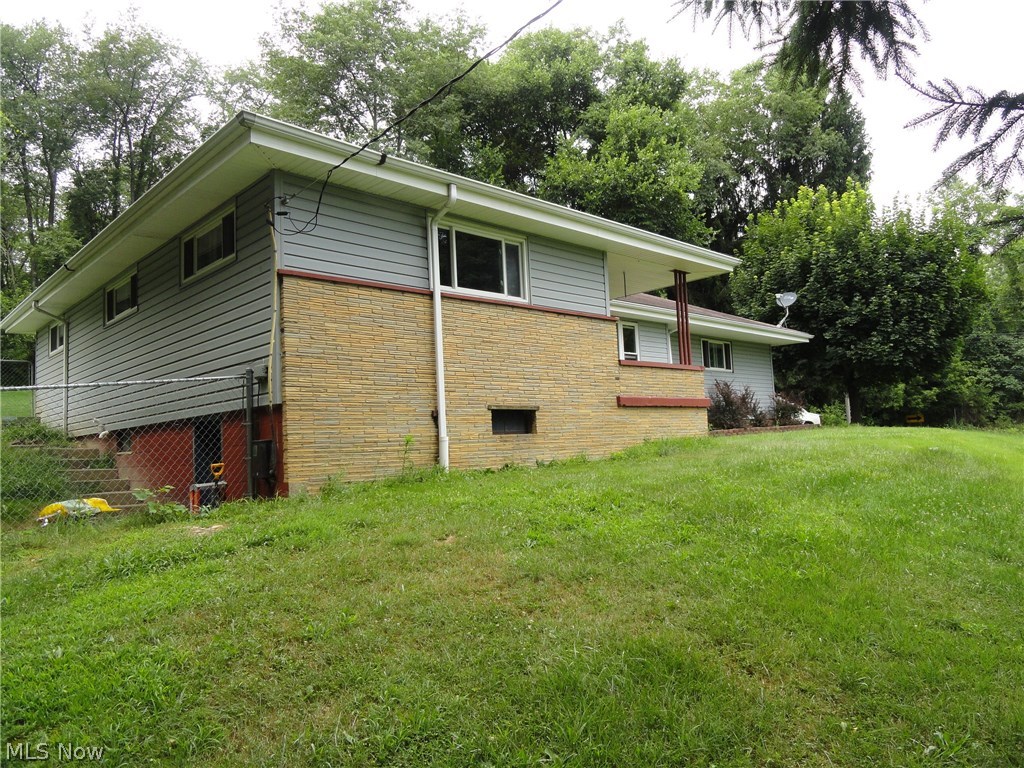 4715 Apple Pie Ridge Wellsburg, WV 26070 - Photo 8 of 8