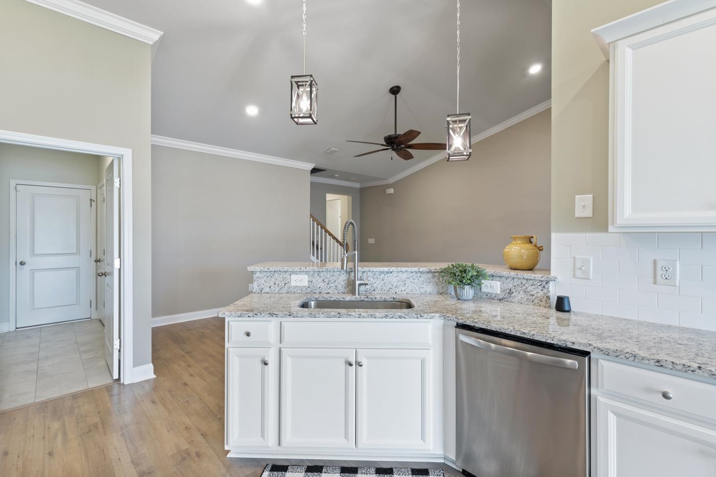 849 Brant Street Myrtle Beach, SC 29579 - Photo 5 of 35