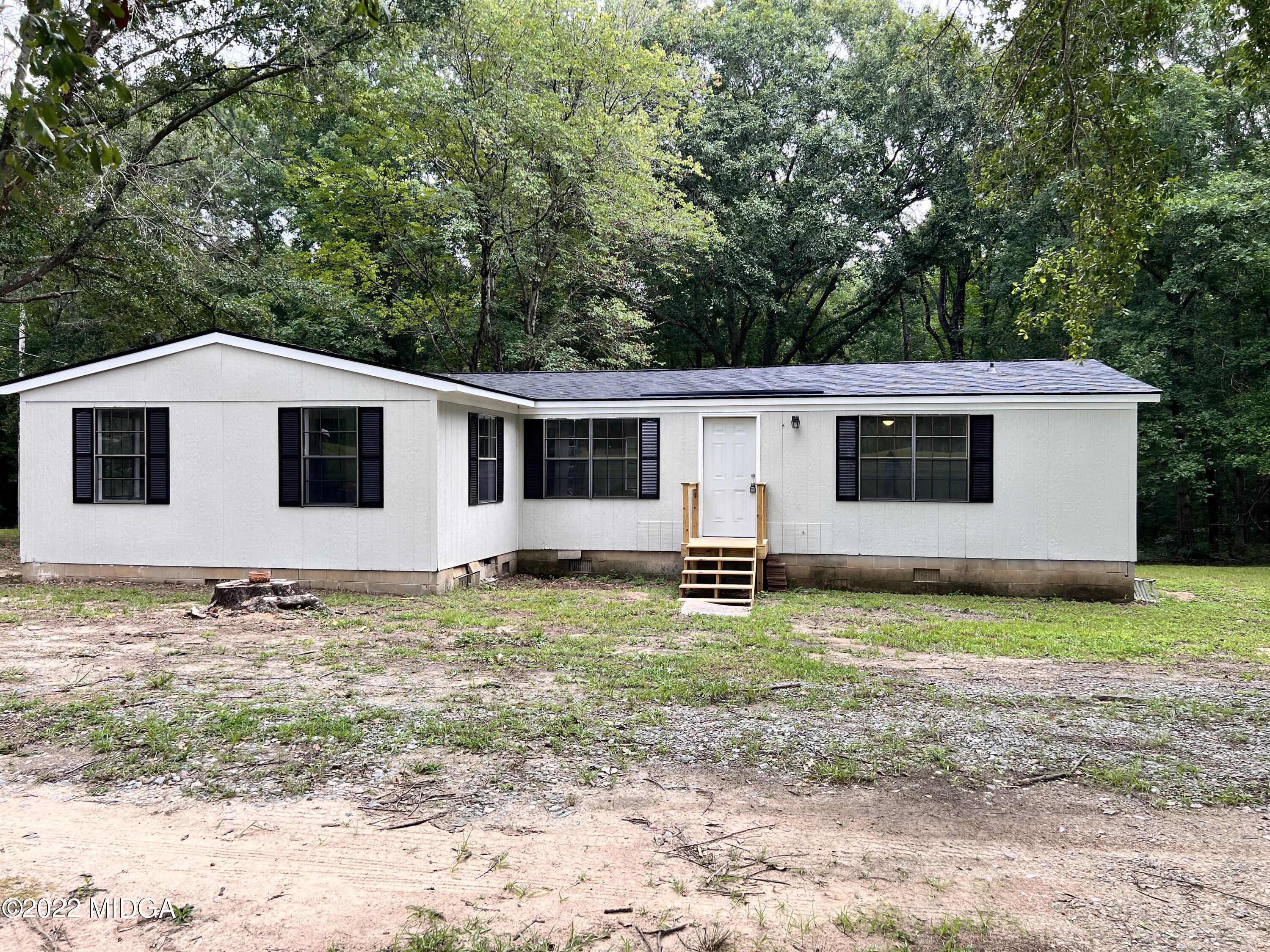 2346 Ridge Road Macon, GA 31217 - Photo 1 of 17 IMG_0321