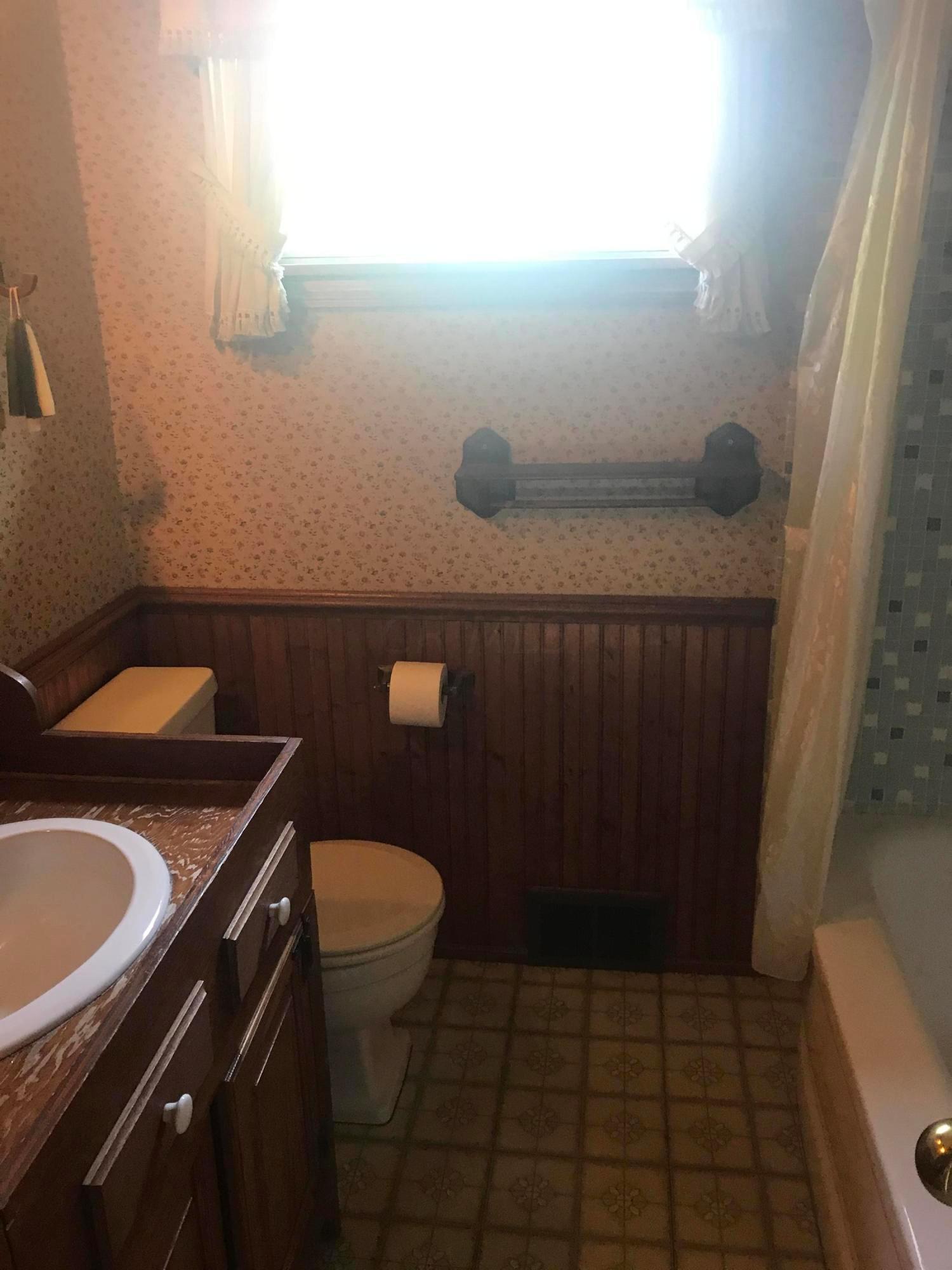 988 Afton Road Columbus, OH 43221 - Photo 8 of 10 Gallery Image 8