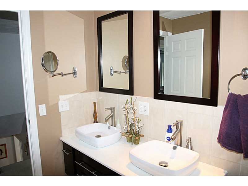 9 Old Forge Road Cumberland, RI 02864 - Photo 14 of 22 Bathroom.