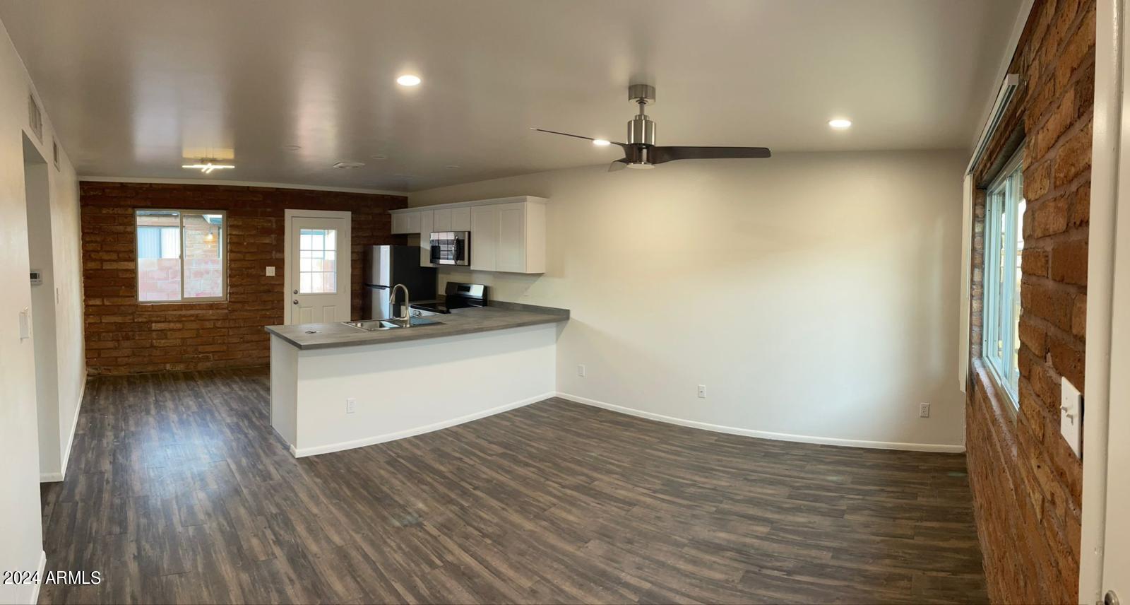 1006 South Dorsey Lane, Unit 16 Tempe, AZ 85281 - Photo 6 of 10