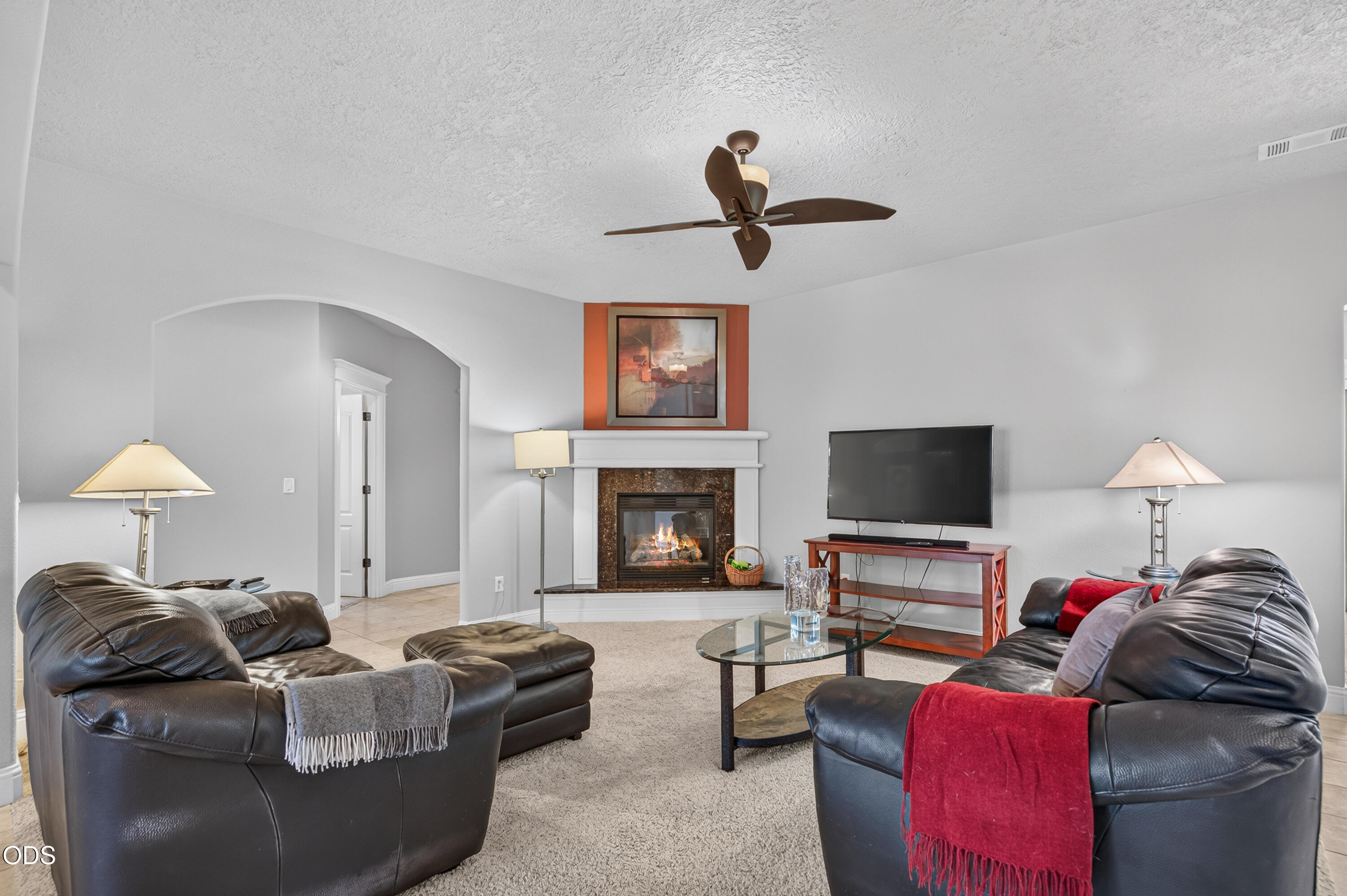 374 Leandra Lane Eagle Point, OR 97524 - Photo 6 of 37