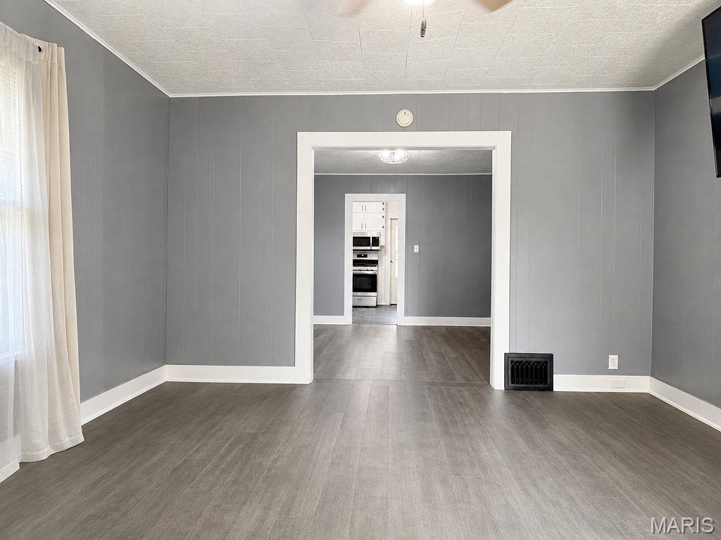 801 Richeson Road Potosi, MO 63664 - Photo 3 of 14 Gallery Image 3