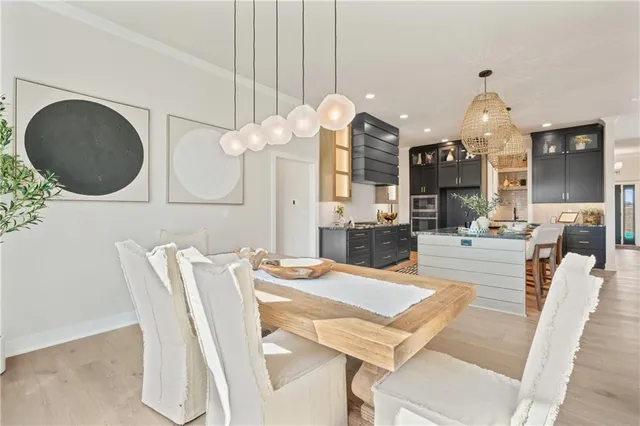 $819,900 | 4312 Northeast Hideaway Drive, Lee's Summit, MO 64064