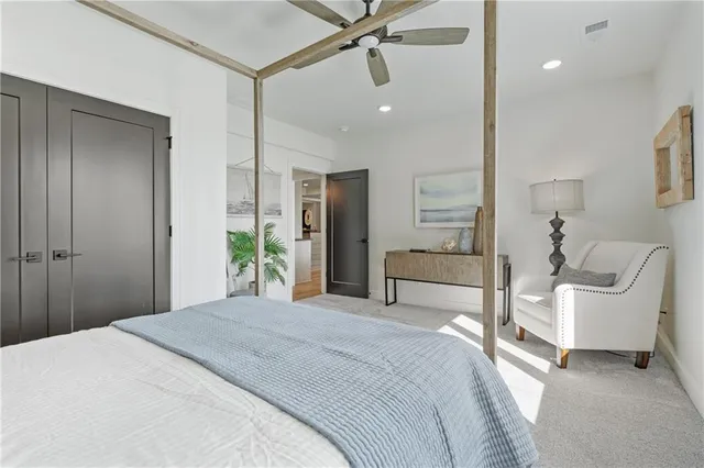 $819,900 | 4312 Northeast Hideaway Drive, Lee's Summit, MO 64064