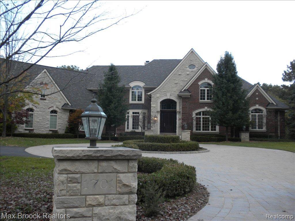 1701 Buell Court Rochester, MI 48306 - Photo 1 of 25 Gorgeous Estate on 3.8 acres