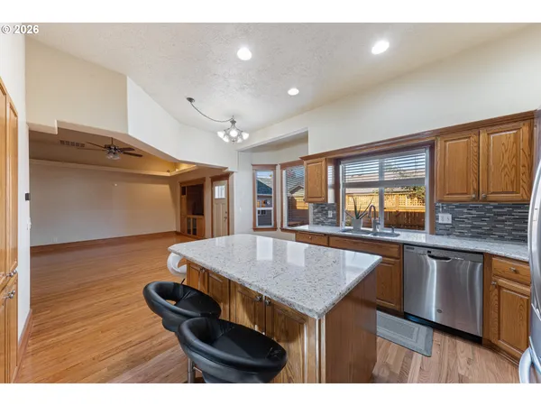 $615,000 | 4465 Countryside Court Northeast, Salem, OR 97305