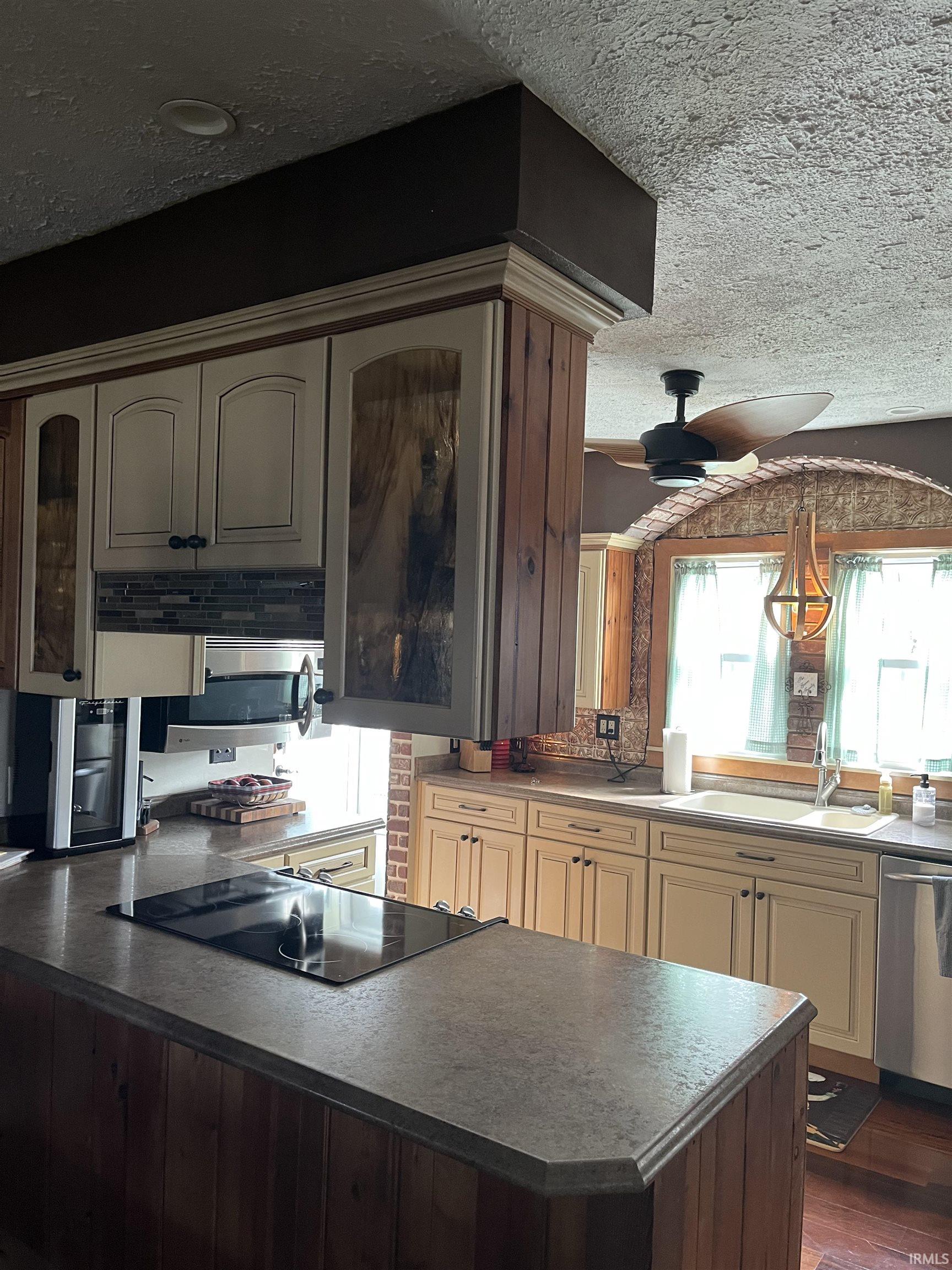 204 North Berkley Road Kokomo, IN 46901 - Photo 8 of 14