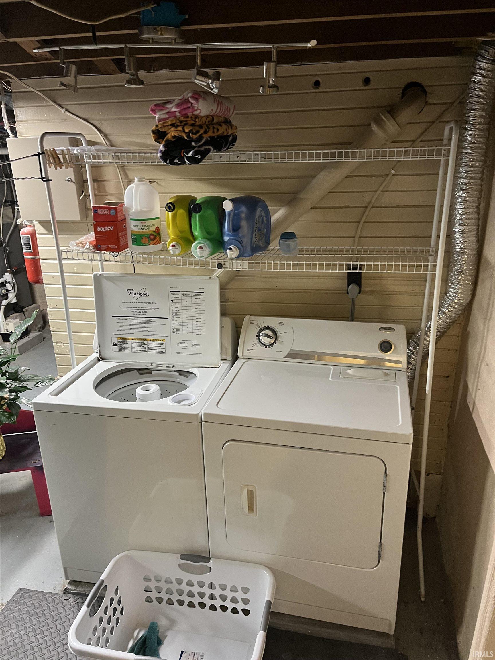 204 North Berkley Road Kokomo, IN 46901 - Photo 10 of 14