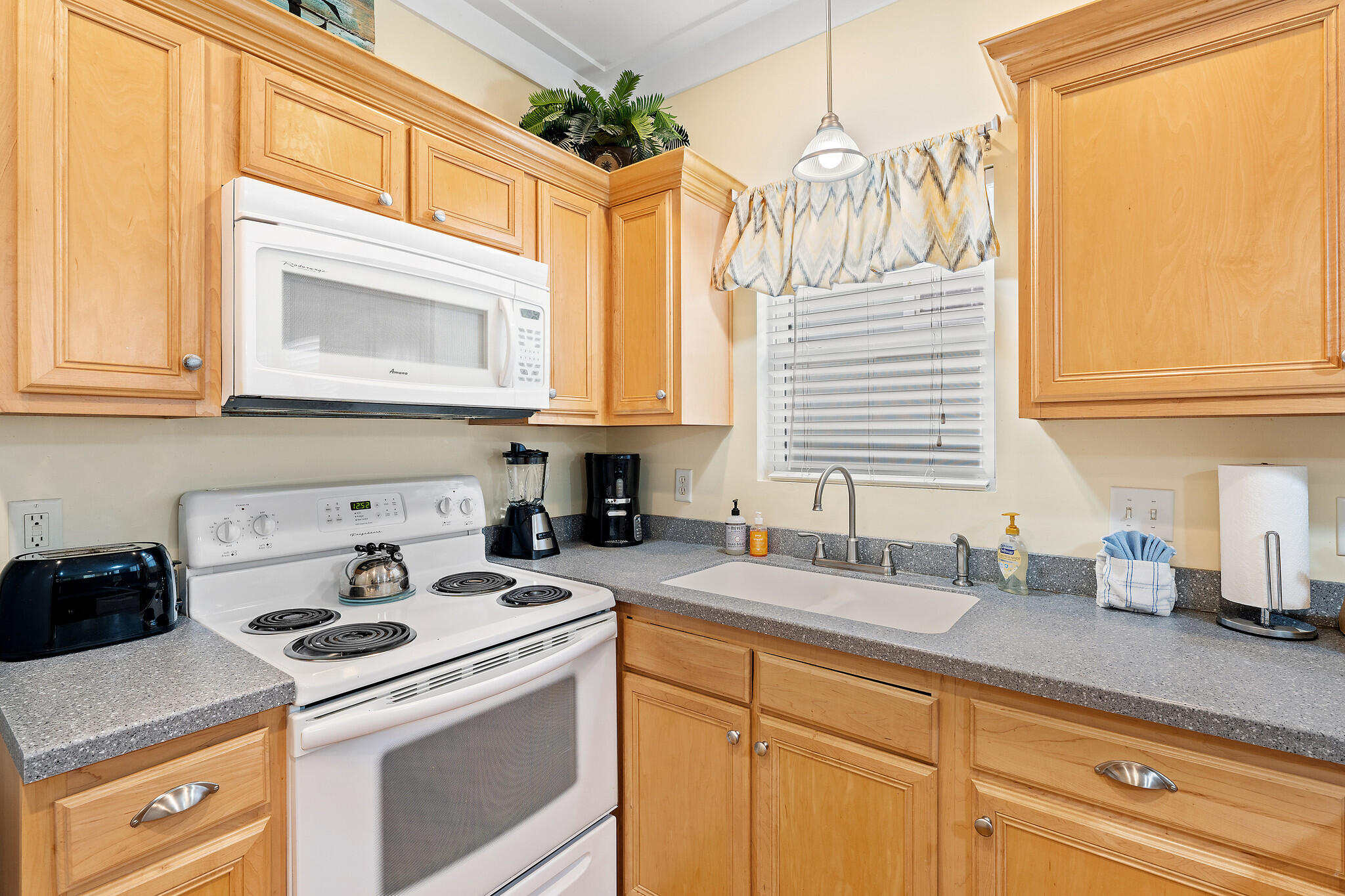 117 Cottage Way, Unit 15 Inlet Beach, FL 32461 - Photo 12 of 33 011_117_cottage_way-10
