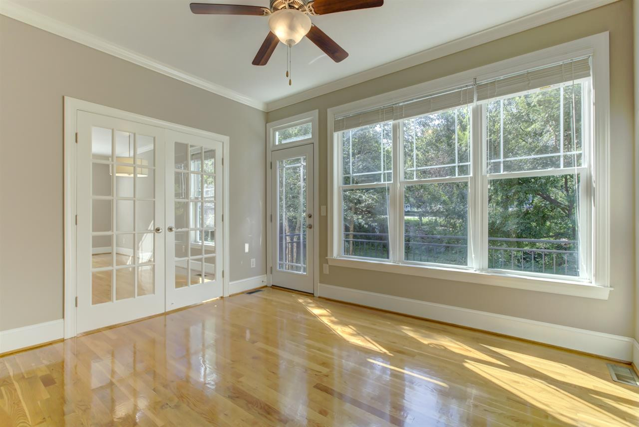 422 Heather Drive Raleigh, NC 27606 - Photo 17 of 30 Sun Room