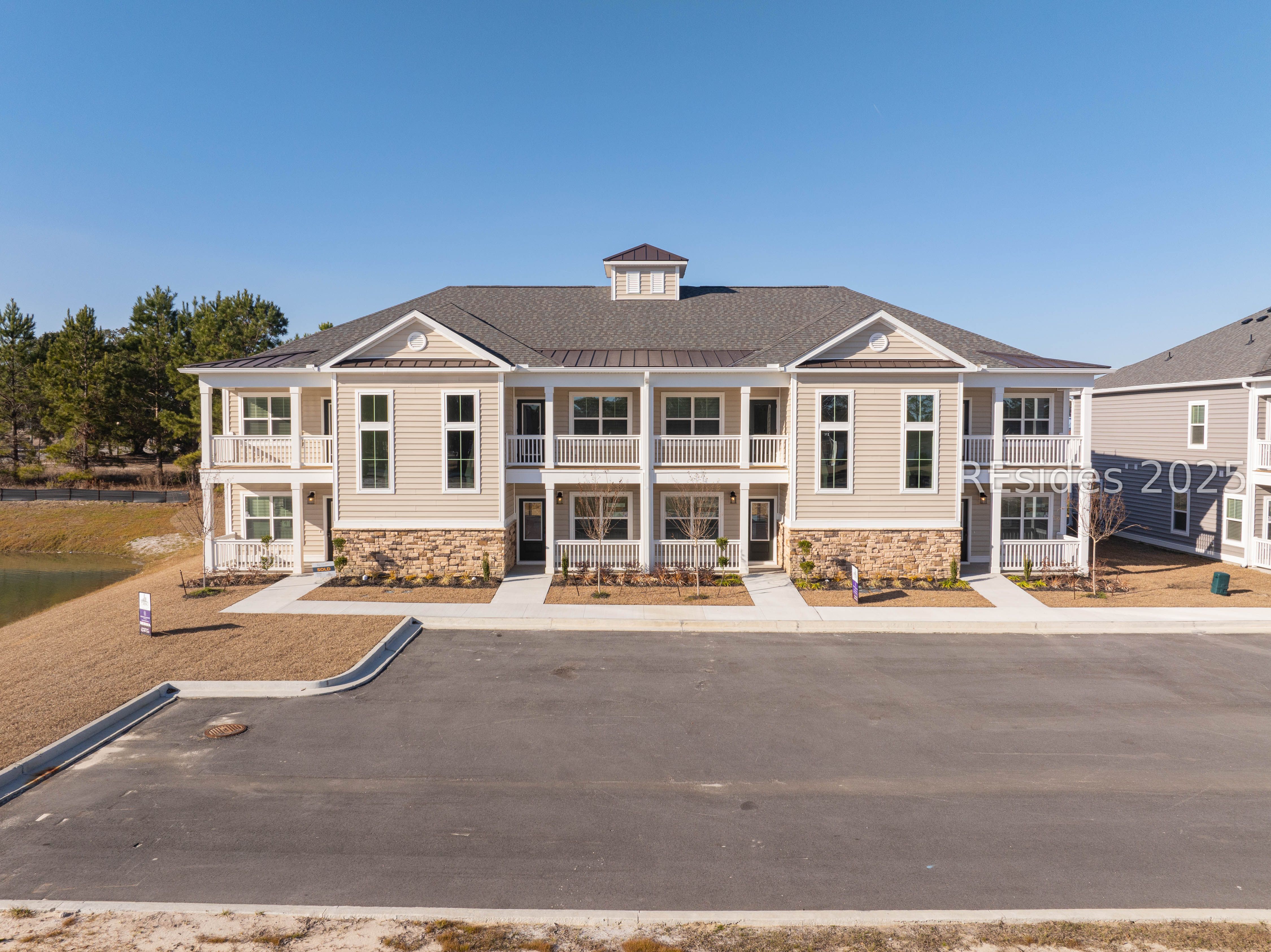 15 Silver Street, Unit 103 Ridgeland, SC 29936 - Photo 3 of 40