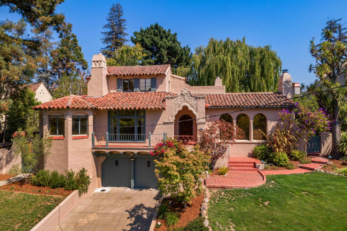 450 Edgewood Road San Mateo, CA 94402 - Photo 1 of 39 Gallery Image 1