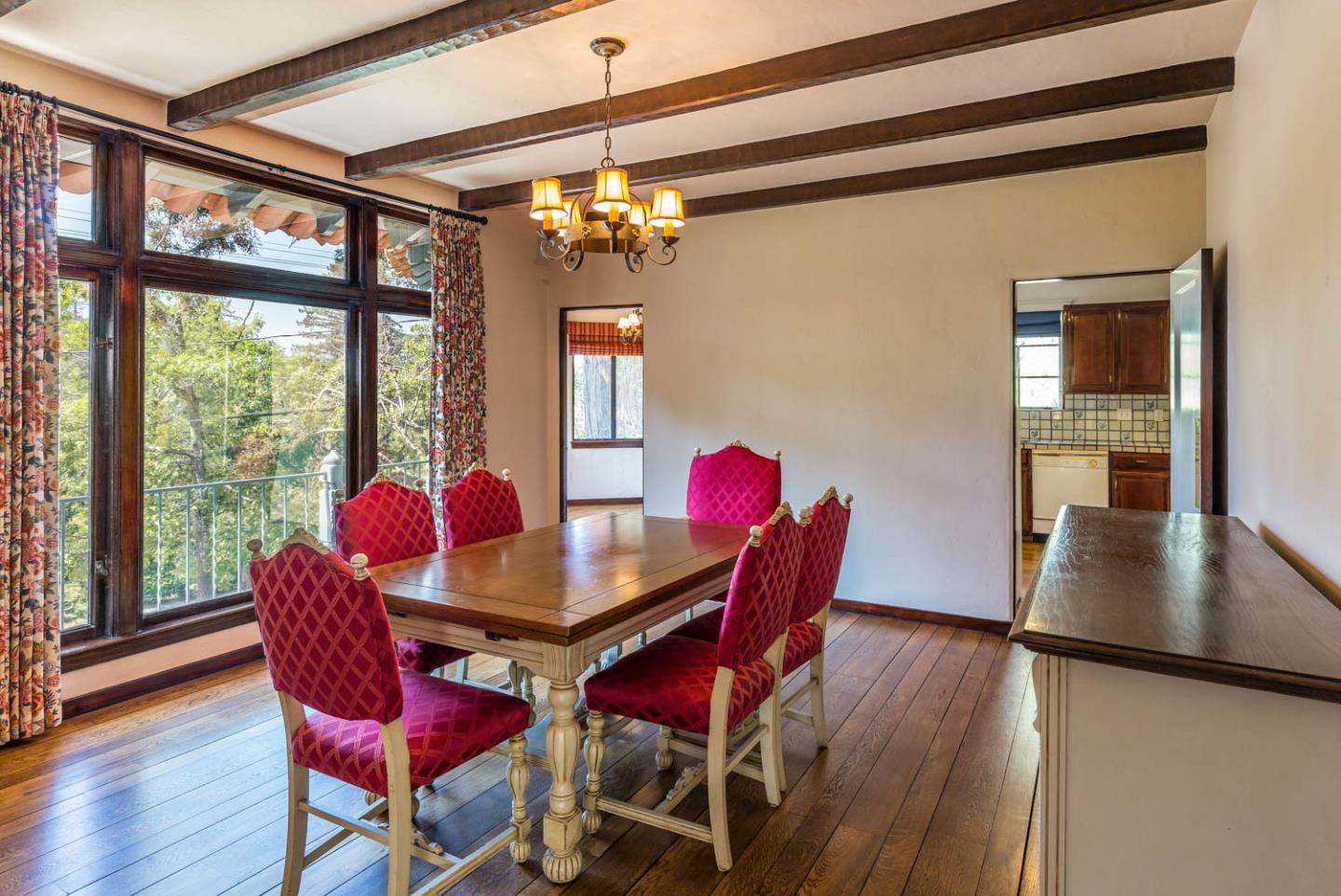 450 Edgewood Road San Mateo, CA 94402 - Photo 16 of 39 Gallery Image 16