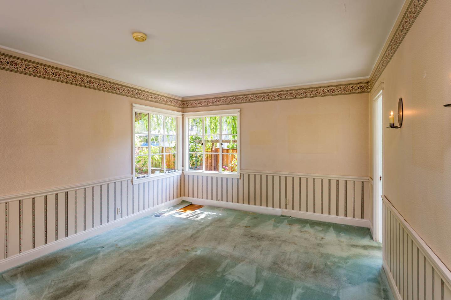450 Edgewood Road San Mateo, CA 94402 - Photo 23 of 39 Gallery Image 23
