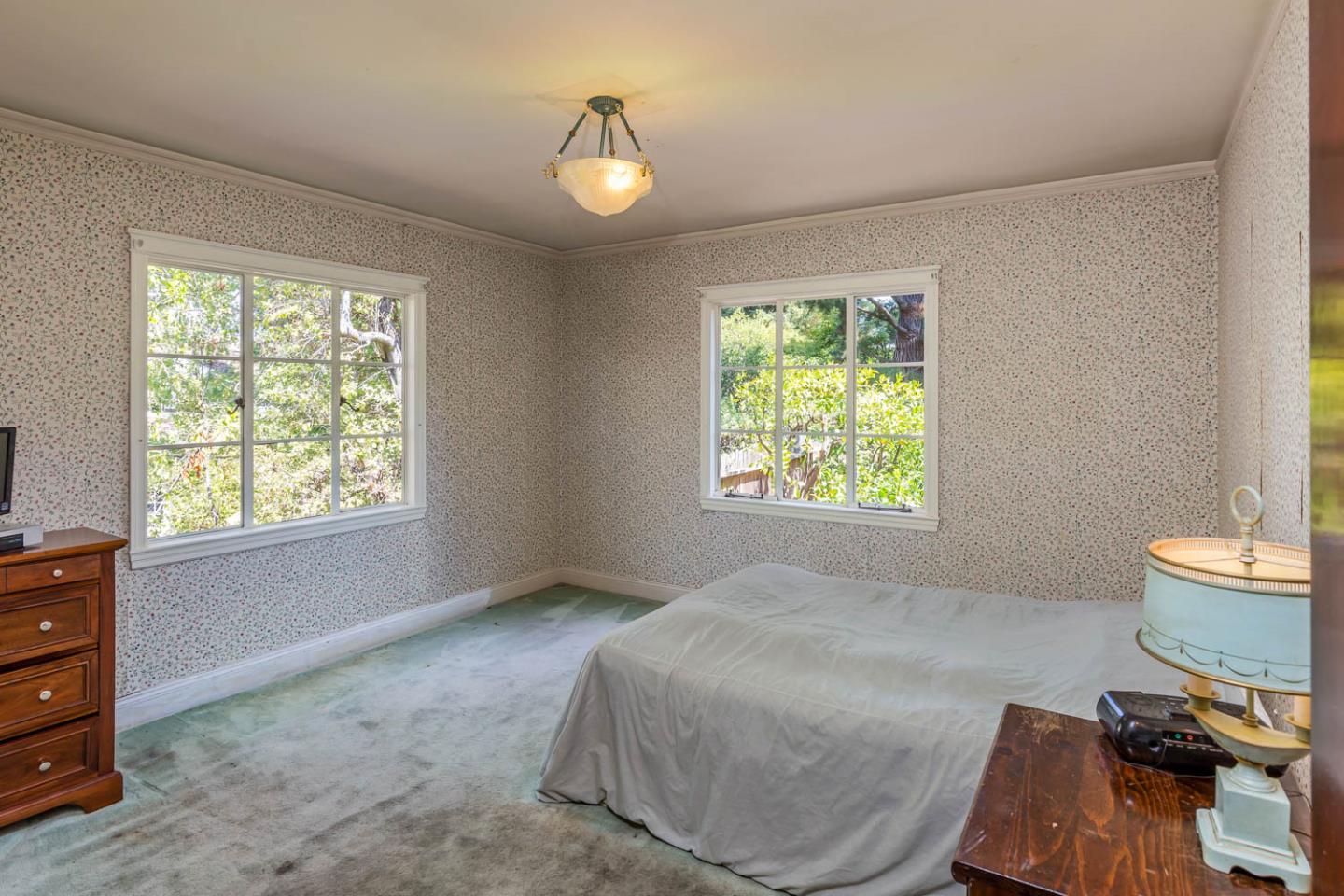450 Edgewood Road San Mateo, CA 94402 - Photo 24 of 39 Gallery Image 24