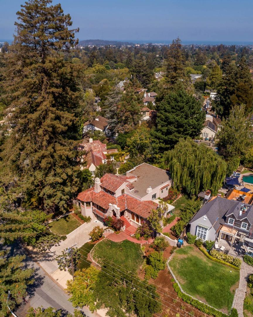450 Edgewood Road San Mateo, CA 94402 - Photo 38 of 39 Gallery Image 38