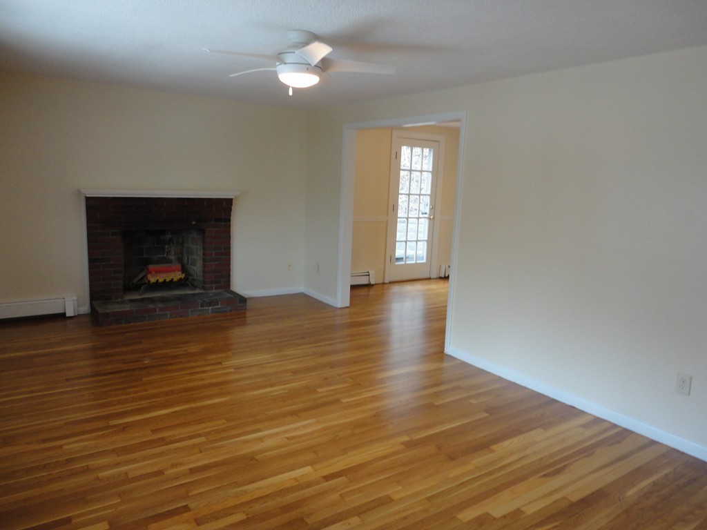 74 Glencliff Road Boston, MA 02131 - Photo 5 of 26 Gallery Image 5