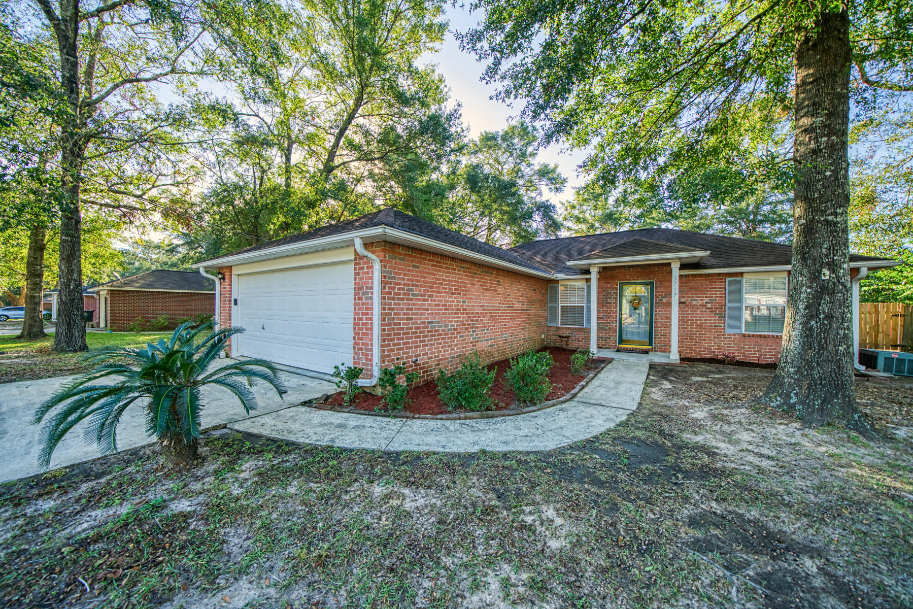5717 Ridge Avenue Milton, FL 32583 - Photo 3 of 16 Gallery Image 3