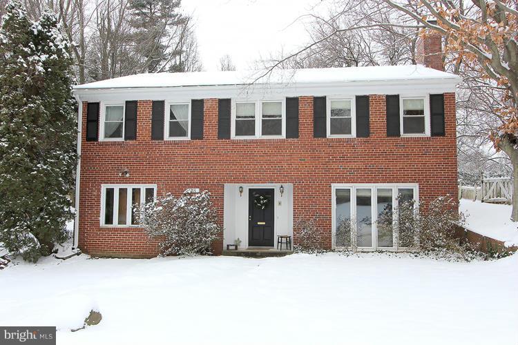 6214 Redwing Road Bethesda, MD 20817 - Photo 27 of 28 Exterior (Front)