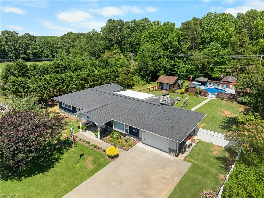 478 Leonard-Berrier Road Lexington, NC 27295 - Photo 3 of 50
