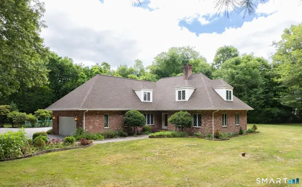 $1,224,900 | 34 Briarcliffe Trail, Old Saybrook, CT 06475
