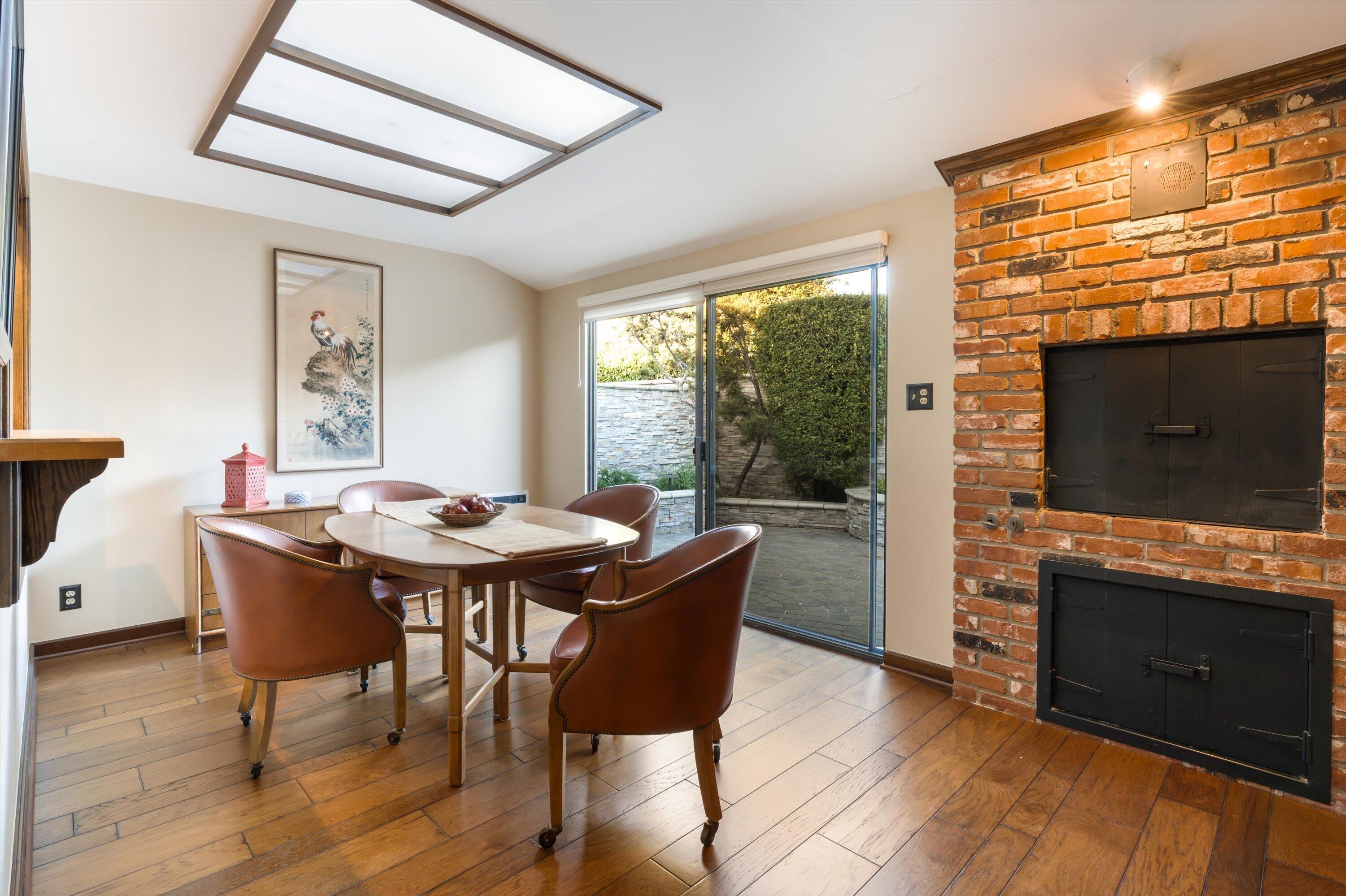 3940 Foothill Road Ventura, CA 93003 - Photo 17 of 49 Interior BBQ