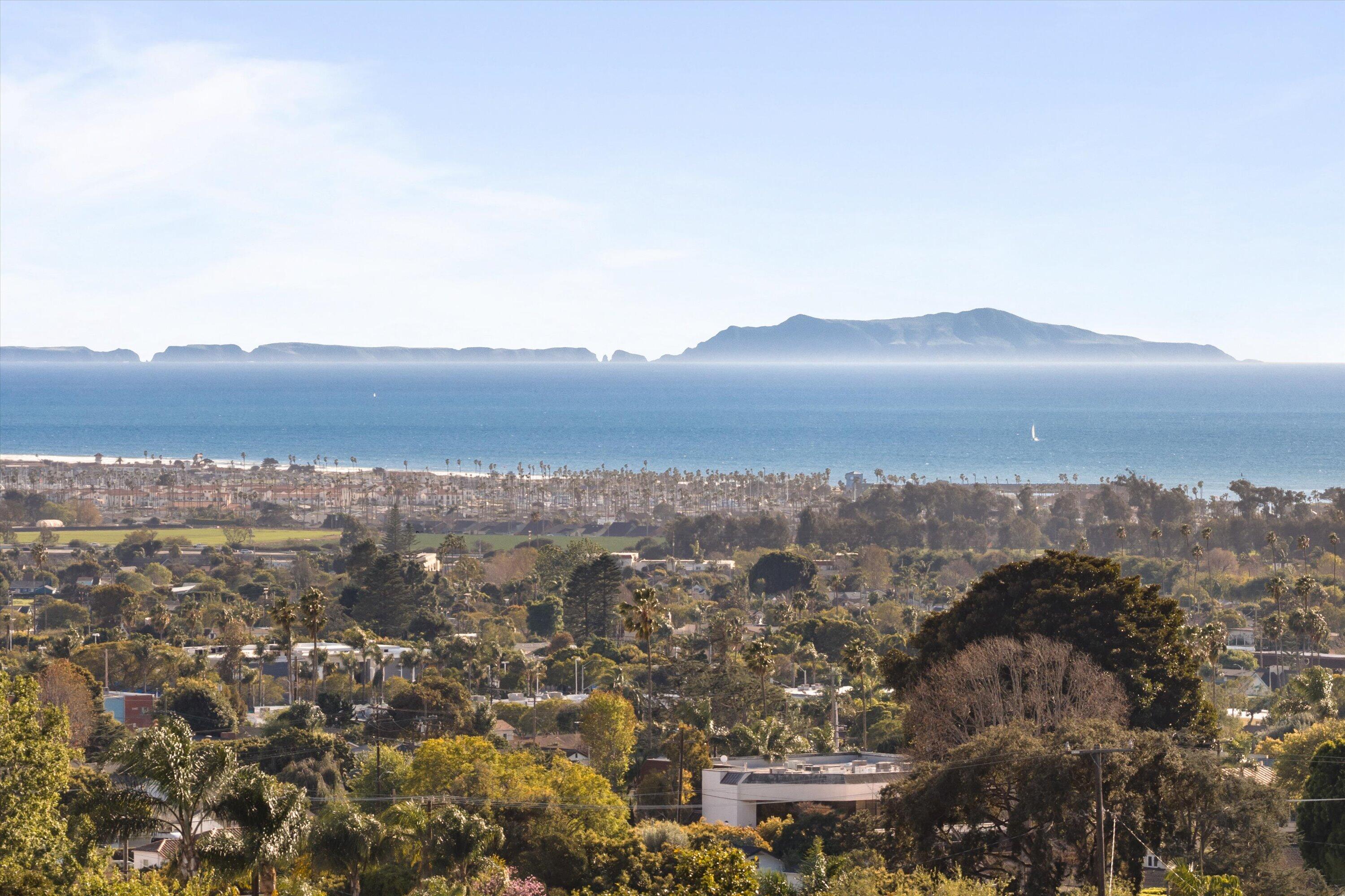3940 Foothill Road Ventura, CA 93003 - Photo 2 of 49 Ocean & Island Views