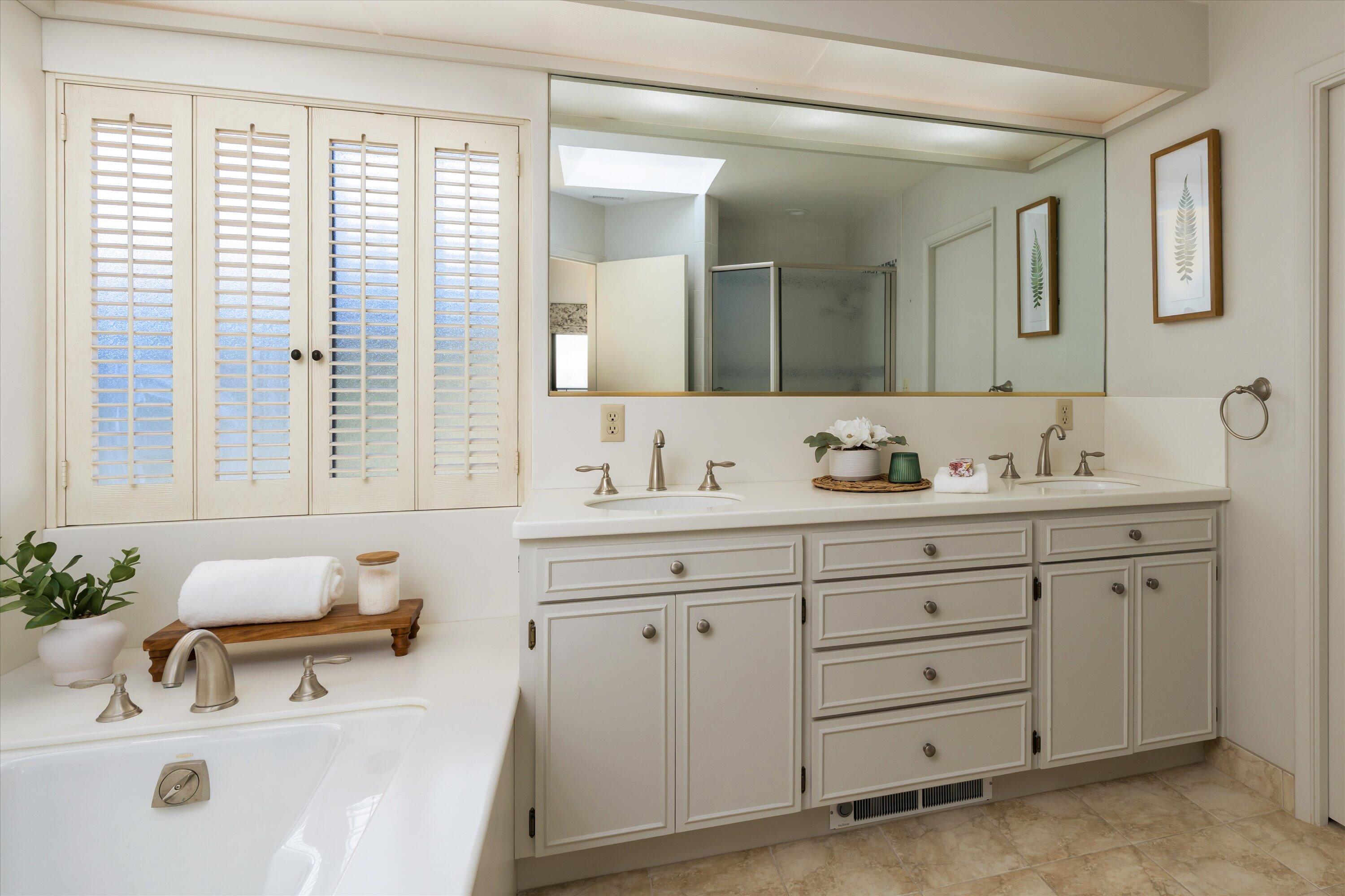 3940 Foothill Road Ventura, CA 93003 - Photo 28 of 49 2nd Floor En Suite