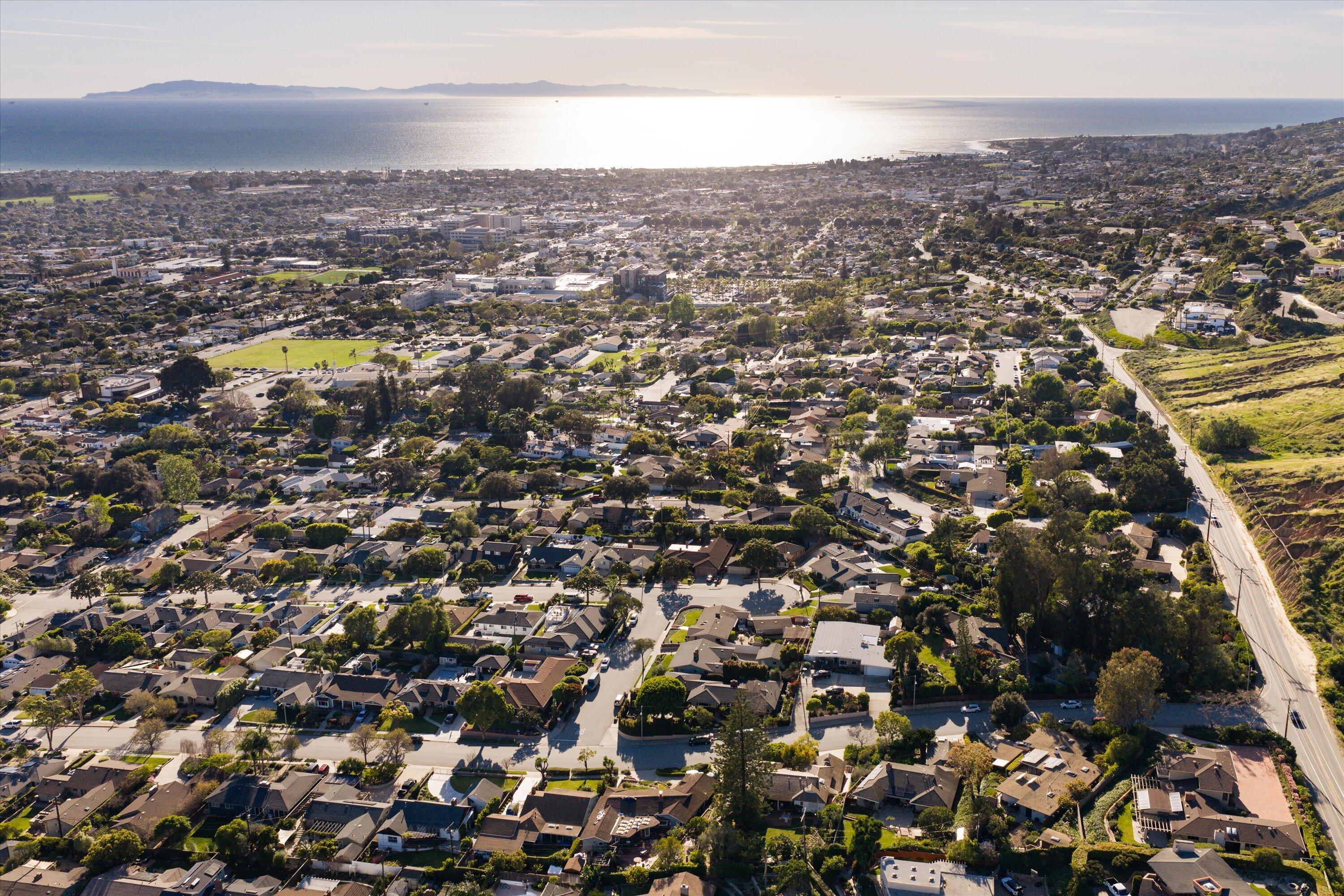 3940 Foothill Road Ventura, CA 93003 - Photo 42 of 49 Ocean & Island Views