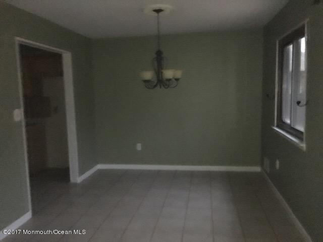 2 Swan Road Howell, NJ 07731 - Photo 18 of 22 unflagged_071
