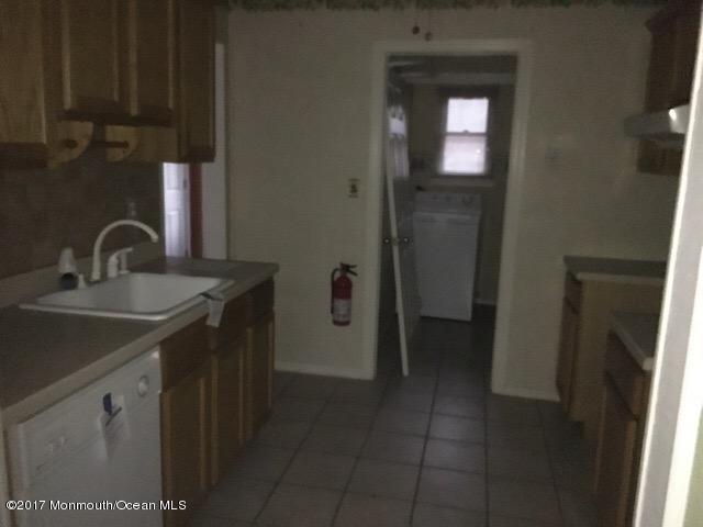 2 Swan Road Howell, NJ 07731 - Photo 20 of 22 unflagged_076