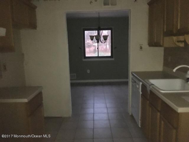 2 Swan Road Howell, NJ 07731 - Photo 21 of 22 unflagged_100