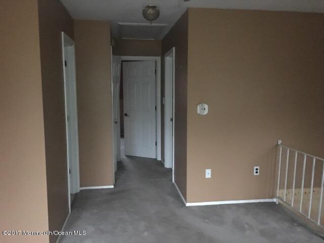 2 Swan Road Howell, NJ 07731 - Photo 4 of 22 unflagged_009