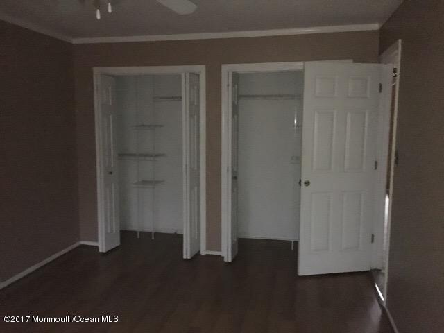 2 Swan Road Howell, NJ 07731 - Photo 9 of 22 unflagged_030
