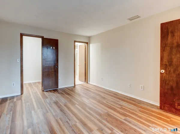 $2,300 | 17 Little Oak Lane, Unit 17, Rocky Hill, CT 06067