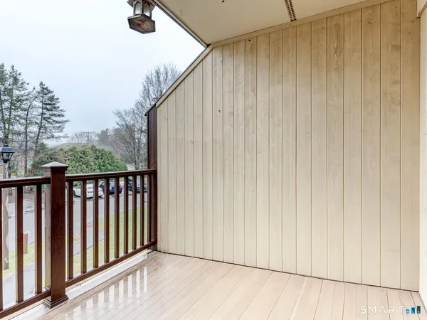 $2,300 | 17 Little Oak Lane, Unit 17, Rocky Hill, CT 06067