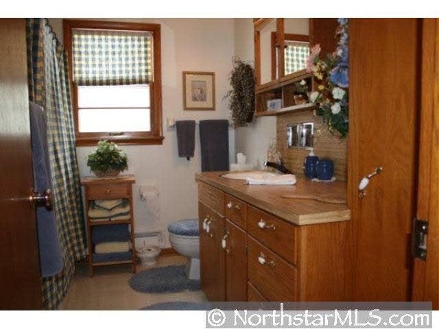 2601 48th Street Southwest Rochester, MN 55902 - Photo 9 of 10